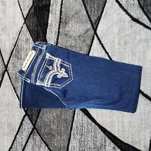 ROCK REVIVAL JANELLE EMBROIDERED RHINESTONES STUDDED BOOT-LEG DENIM JEAN